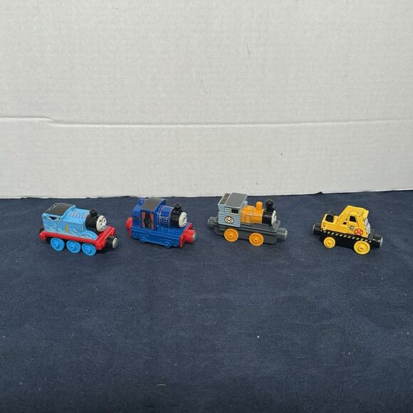 Thomas And Friends Take N Play Die Cast Metal Toys 2013 Mattel Set‎ Of 4 Nice - Picture 2 of 4